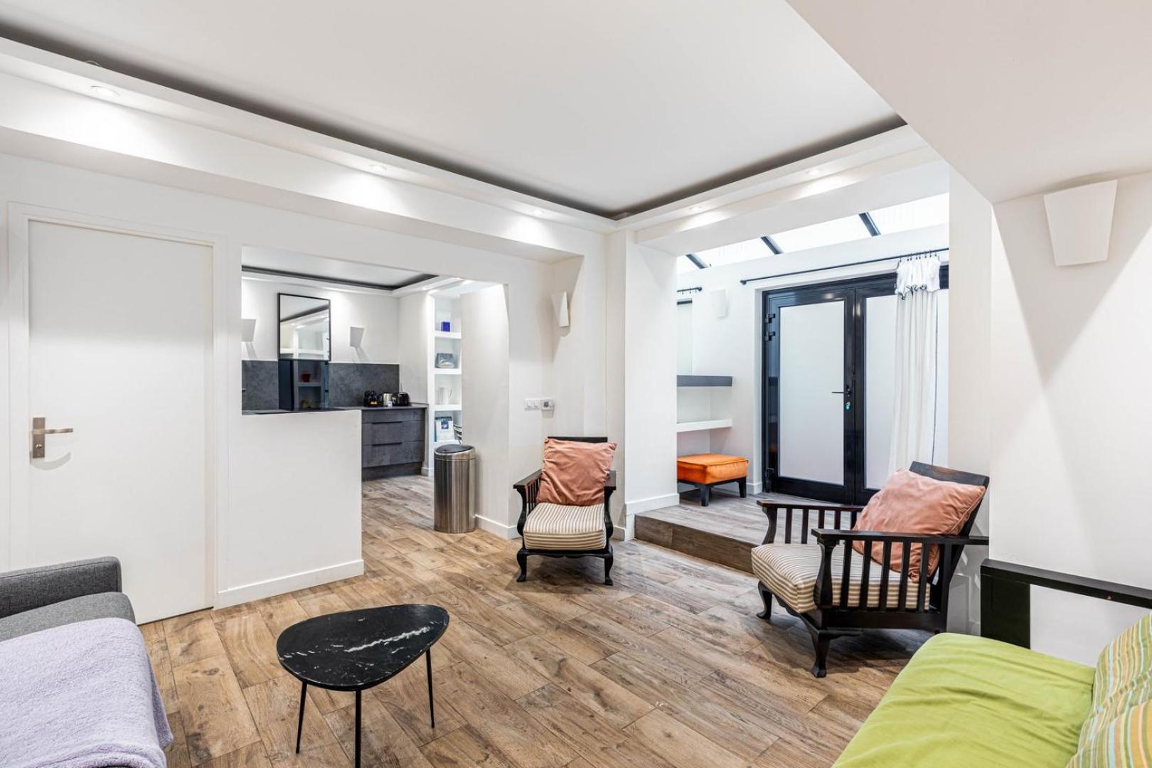 Guestready - Modern Retreat Near The Eiffel Tower * Parijs